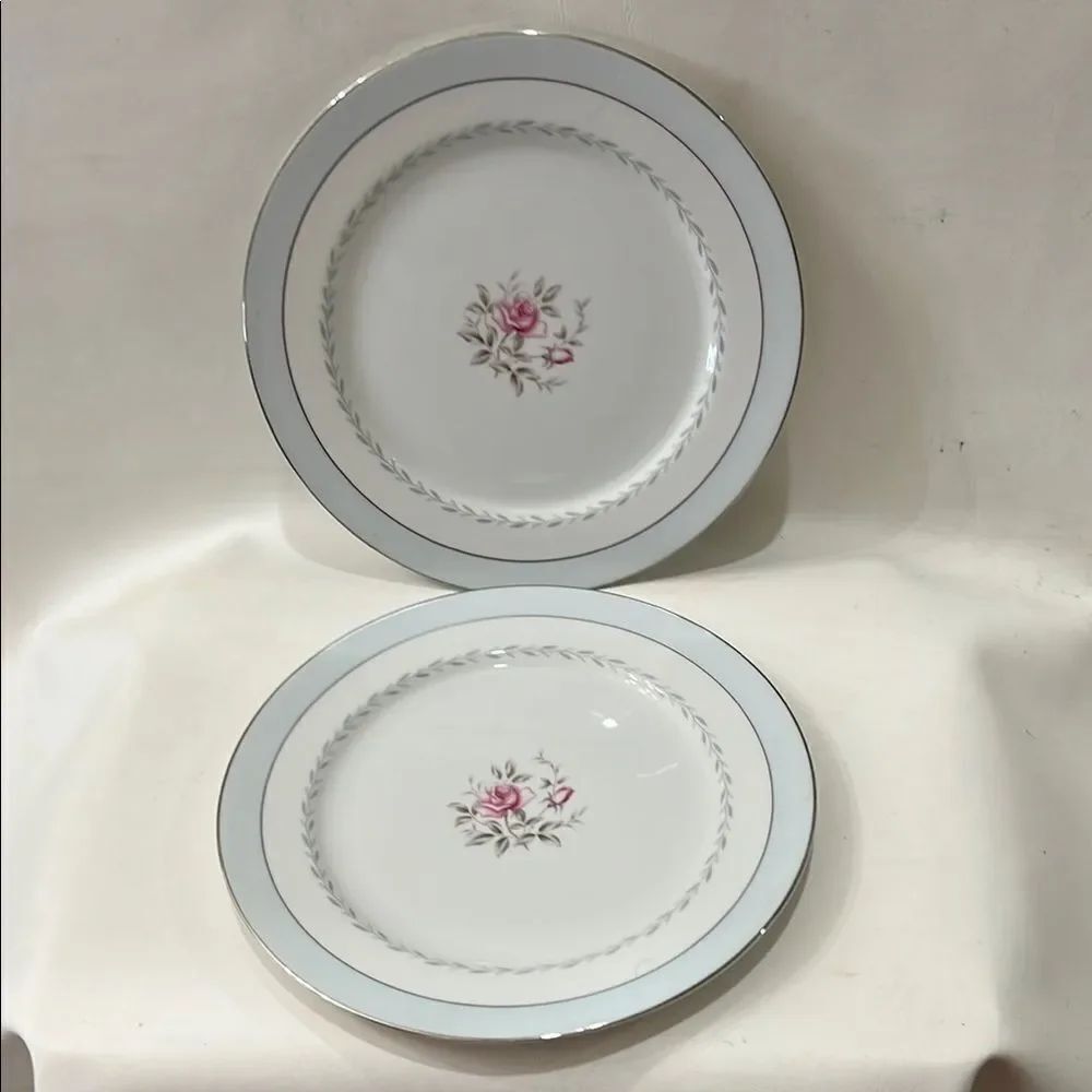 Regency White Blue Silver Trim Pink Floral Rose Set 2 Dinnerware Plate 10 1/4 In